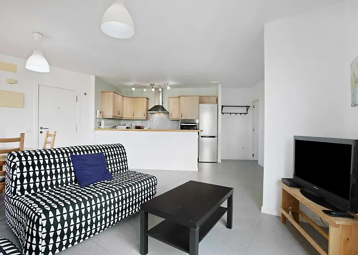 Edificio Martines * 엘메다노