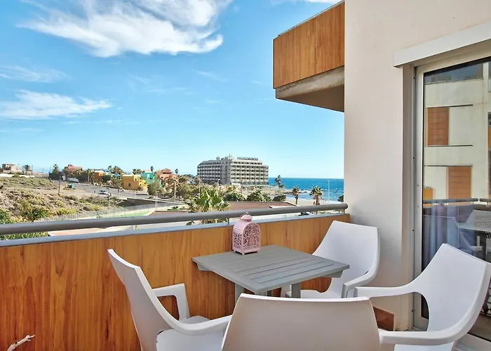 Edificio Martines דירה *